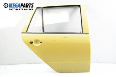 Врата за Skoda Fabia I Combi (04.2000 - 12.2007), 4+1 вр., комби, позиция: задна, дясна