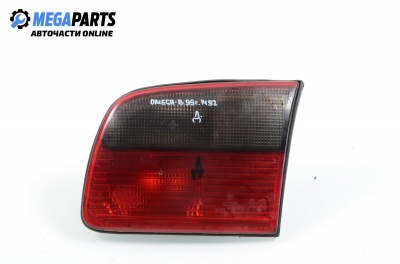 Стоп за Opel Omega B Sedan (03.1994 - 07.2003), седан, позиция: дясна