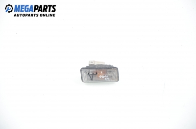 Мигач за Volkswagen Golf III Hatchback (08.1991 - 07.1998), позиция: дясна