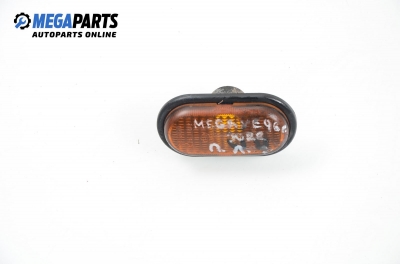 Мигач за Renault Megane I Hatchback (08.1995 - 12.2004), хечбек, позиция: лява