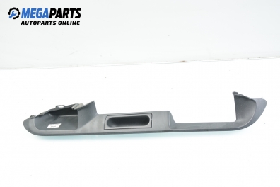 Интериорна пластмаса за Renault Scenic II Minivan (06.2003 - 07.2010), 4+1 вр., позиция: предна