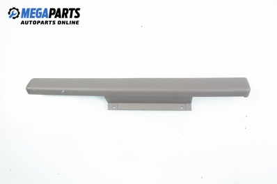 Интериорна пластмаса за Jeep Cherokee SUV III (09.2001 - 01.2008), 4+1 вр., позиция: лява