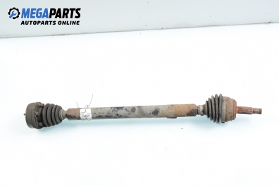 Полуоска за Volkswagen Golf III Hatchback (08.1991 - 07.1998) 1.6, 101 к.с., позиция: дясна