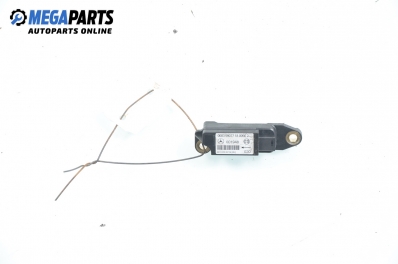 Сензор airbag за Mercedes-Benz C-Class Sedan (W202) (03.1993 - 05.2000), № 001 820 0726
