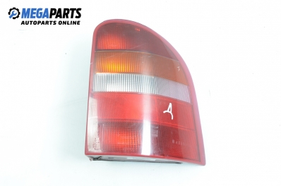 Стоп за Ford Mondeo II Estate (08.1996 - 09.2000), комби, позиция: дясна
