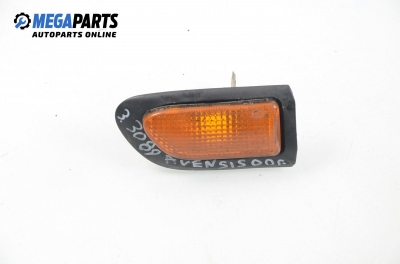 Мигач за Toyota Avensis Liftback I (09.1997 - 02.2003), хечбек, позиция: лява
