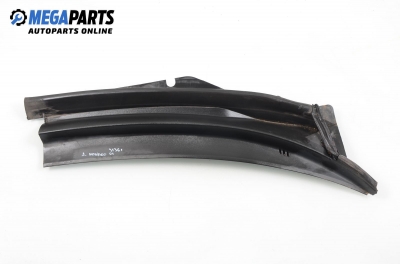Кора под чистачки за Ford Mondeo III Sedan (10.2000 - 03.2007), седан, позиция: дясна