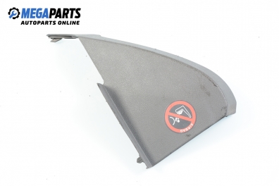 Интериорна пластмаса за Ford Focus II Hatchback (07.2004 - 09.2012), 4+1 вр., хечбек, позиция: предна