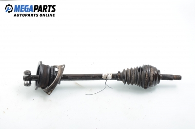 Полуоска за Renault Clio II Hatchback (09.1998 - 09.2005) 1.2 (BB0A, BB0F, BB10, BB1K, BB28, BB2D, BB2H, CB0A...), 58 к.с., позиция: лява