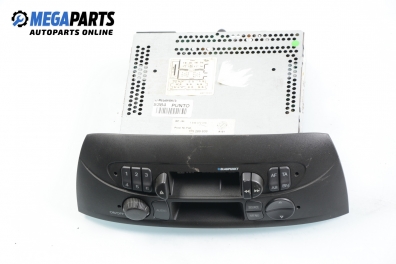 Автокасетофон за Fiat Punto Hatchback II (09.1999 - 07.2012), № 735 289 639 / Blaupunkt 7 649 372 316