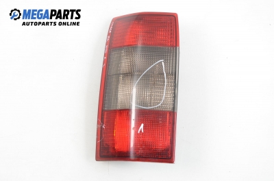 Стоп за Opel Omega B Estate (03.1994 - 07.2003), комби, позиция: лява