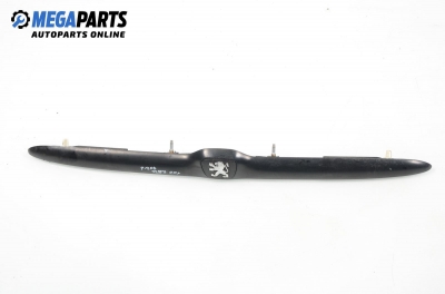 Лайсна заден капак за Peugeot 206 Hatchback (08.1998 - 12.2012), хечбек