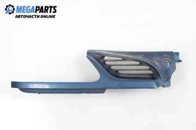 Решетка за Renault Megane Scenic (10.1996 - 12.2001), миниван, позиция: предна, дясна