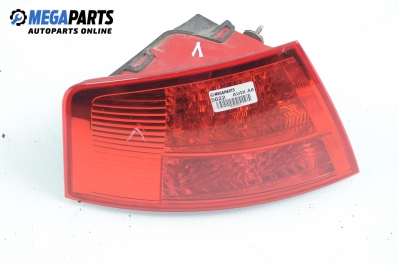 Стоп за Audi A8 Sedan II (10.2002 - 07.2010), позиция: лява