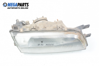 Фар за Nissan Almera I Hatchback (07.1995 - 07.2001), хечбек, позиция: дясна