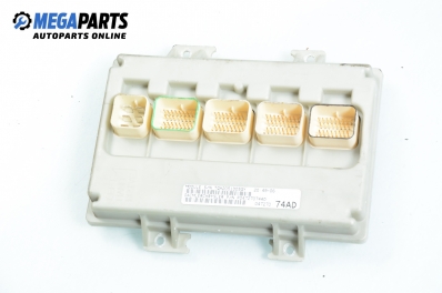 Комфорт модул за Chrysler Voyager Minivan IV (09.1999 - 12.2008), № P04727074AD