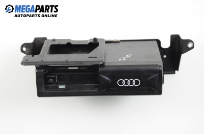 CD чейнджър за Audi A8 Sedan I (03.1994 - 12.2002)