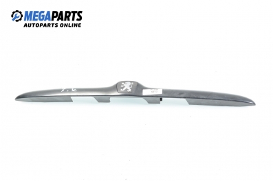 Лайсна заден капак за Peugeot 206 Hatchback (08.1998 - 12.2012), хечбек