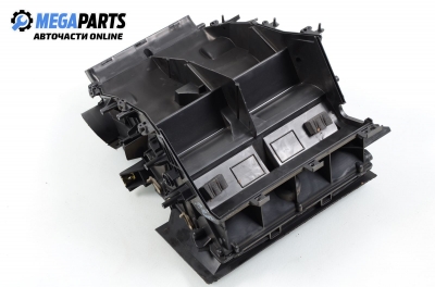 Корпус парно за Renault Laguna II Hatchback (03.2001 - 12.2007), хечбек
