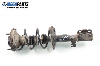 Макферсон за Toyota Avensis Verso (08.2001 - 11.2009), позиция: предна, лява