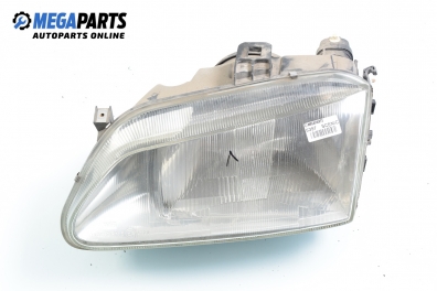 Фар за Renault Megane Scenic (10.1996 - 12.2001), позиция: лява, Valeo