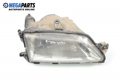 Фар за Peugeot 306 Hatchback (01.1993 - 10.2003), хечбек, позиция: дясна