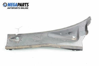 Кора под чистачки за Ford Focus I Estate (02.1999 - 12.2007), 4+1 вр., комби