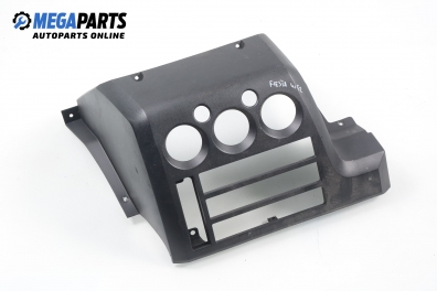 Интериорна пластмаса за Ford Fiesta V Hatchback (11.2001 - 03.2010), 4+1 вр., хечбек