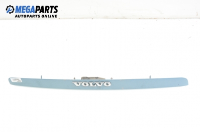 Лайсна заден капак за Volvo V50 Estate (12.2003 - 12.2012), позиция: задна