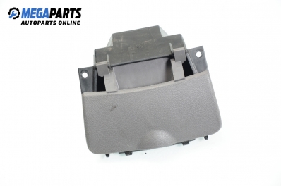 Пепелник за Ford Fiesta IV Hatchback (08.1995 - 09.2002)