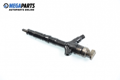 Дюза дизел за Toyota Avensis Liftback II (04.2003 - 11.2008) 2.0 D-4D (CDT250), 116 к.с., № Denso 23670-0G010