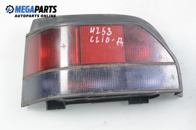 Стоп за Renault Clio I Hatchback (05.1990 - 09.1998), позиция: лява