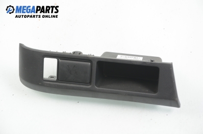 Интериорна пластмаса за Nissan Micra III Hatchback (01.2003 - 06.2010), 2+1 вр., позиция: предна