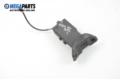 Ключалка за капачката на резервоара за Opel Astra G Hatchback (02.1998 - 12.2009), хечбек