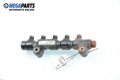 Горивна рейка за Ford Focus C-Max (10.2003 - 03.2007) 1.6 TDCi, 90 к.с., № 9654592680