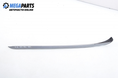 Лайсна под фар за BMW 3 Series E90 Touring (E91) (09.2005 - 06.2012), комби, позиция: предна, дясна
