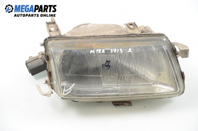 Фар за Opel Astra F Sedan (09.1991 - 09.1998), хечбек, позиция: дясна