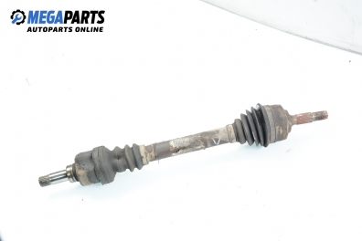 Полуоска за Peugeot 206 Hatchback (08.1998 - 12.2012) 1.4 i, 75 к.с., позиция: лява