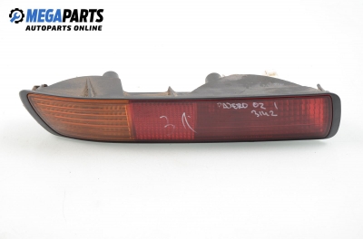 Стоп в броня за Mitsubishi Pajero III SUV (01.1999 - 01.2007), позиция: лява