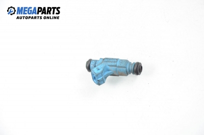 Дюза бензин за Fiat Punto Hatchback II (09.1999 - 07.2012) 1.2 16V 80 (188.233, .235, .253, .255, .333, .353, .639...), 80 к.с.