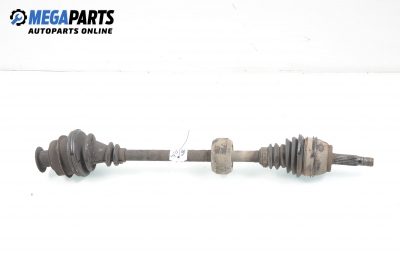 Полуоска за Renault Clio I Hatchback (05.1990 - 09.1998) 1.2 (B/C57R), 54 к.с., позиция: дясна