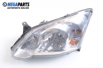 Фар за Toyota Corolla Hatchback (11.2001 - 02.2007), хечбек, позиция: лява