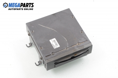 DVD / GPS за Volvo XC90 I SUV (06.2002 - 01.2015), № Volvo 30657390-1