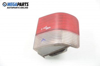 Стоп за Peugeot 405 I Break (06.1987 - 08.1992), комби, позиция: дясна