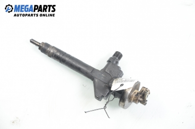 Дюза дизел за Mazda 6 Station Wagon I (08.2002 - 12.2007) 2.0 DI, 136 к.с., № Denso 13H50A