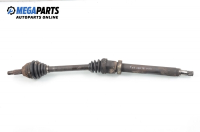 Полуоска за Ford Focus I Hatchback (10.1998 - 12.2007) 1.6 16V, 100 к.с., позиция: дясна