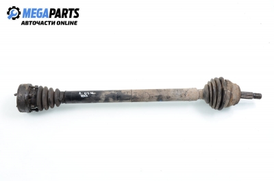 Полуоска за Volkswagen Golf III Hatchback (08.1991 - 07.1998) 1.6, 101 к.с., позиция: дясна