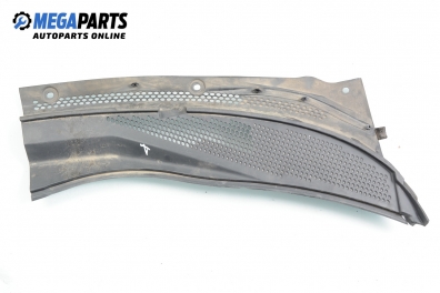 Кора под чистачки за Nissan Primera Hatchback III (01.2002 - 06.2007), 4+1 вр., хечбек