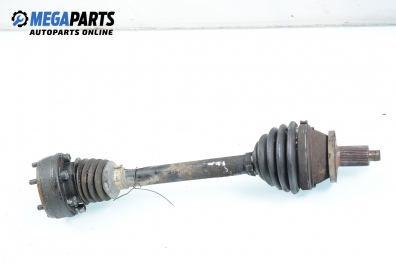 Полуоска за Volkswagen Polo Hatchback IV (10.2001 - 12.2005) 1.2 12V, 64 к.с., позиция: лява