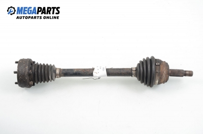 Полуоска за Volkswagen Golf III Hatchback (08.1991 - 07.1998) 1.6, 75 к.с., позиция: лява